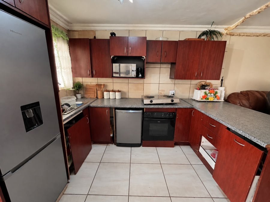 2 Bedroom Property for Sale in Brits North West